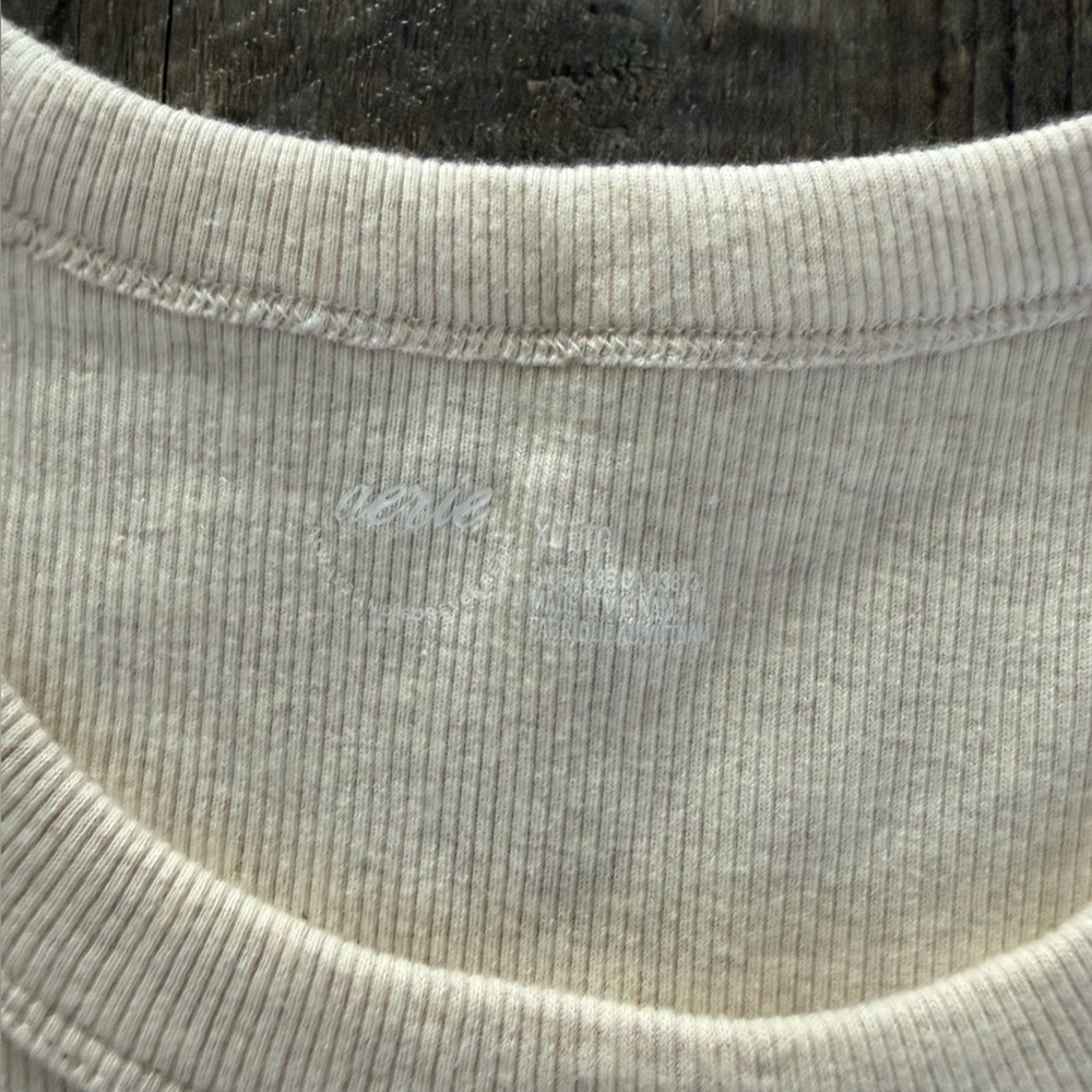 Aerie Cream Cropped Tank Top - Picture 2 of 3